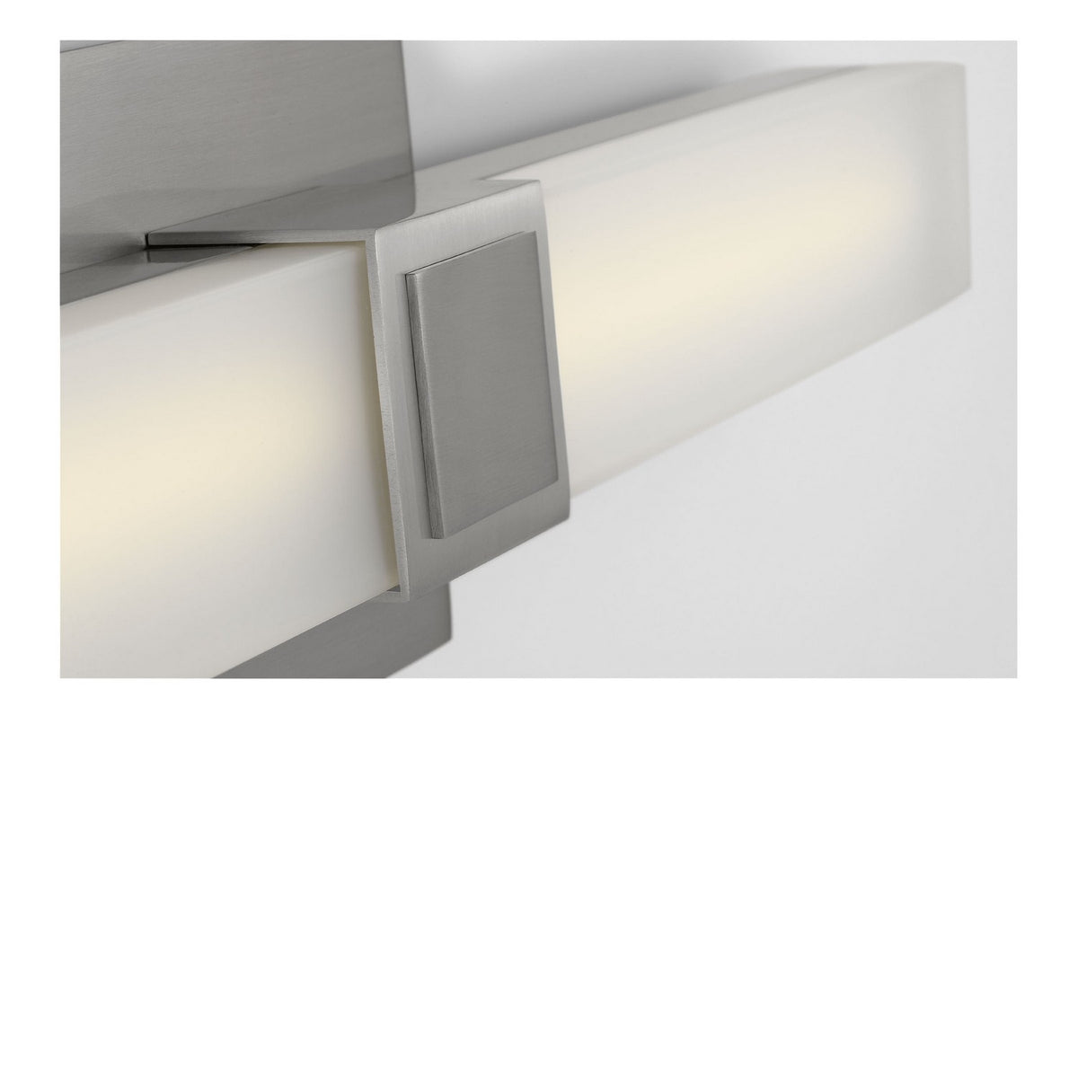 Fentress 18 LED Vanity