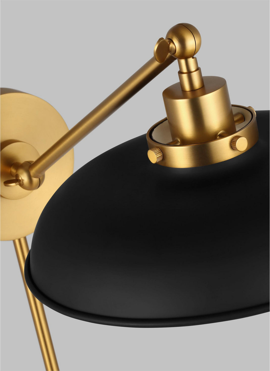 Wellfleet One-Arm Wide Sconce