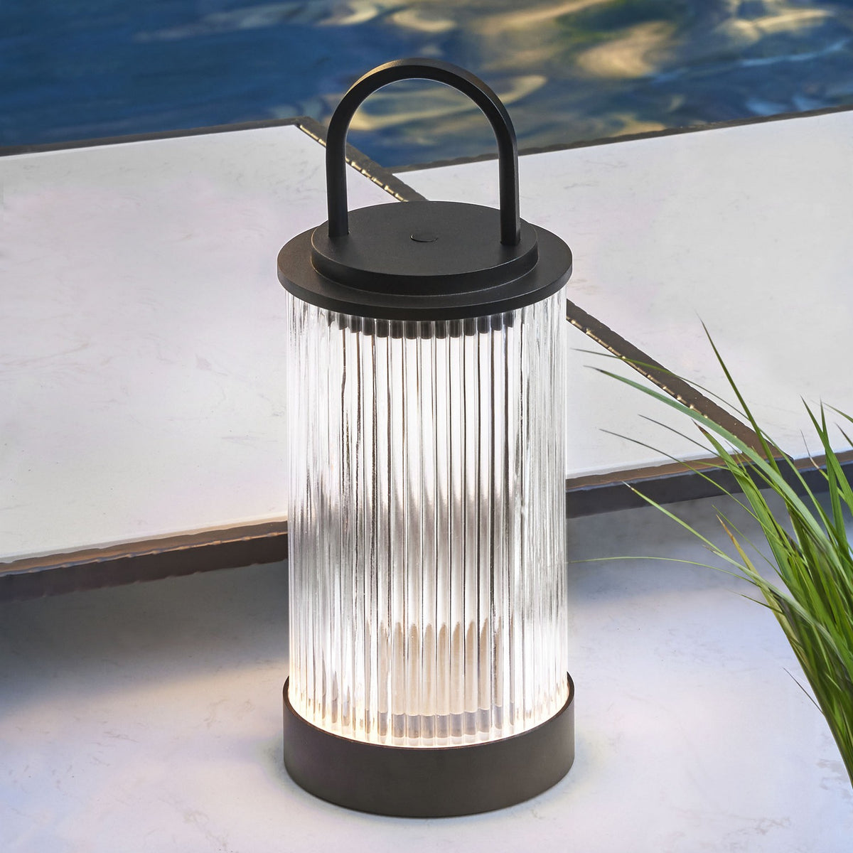 Tawa Accent Rechargeable Table Lamp