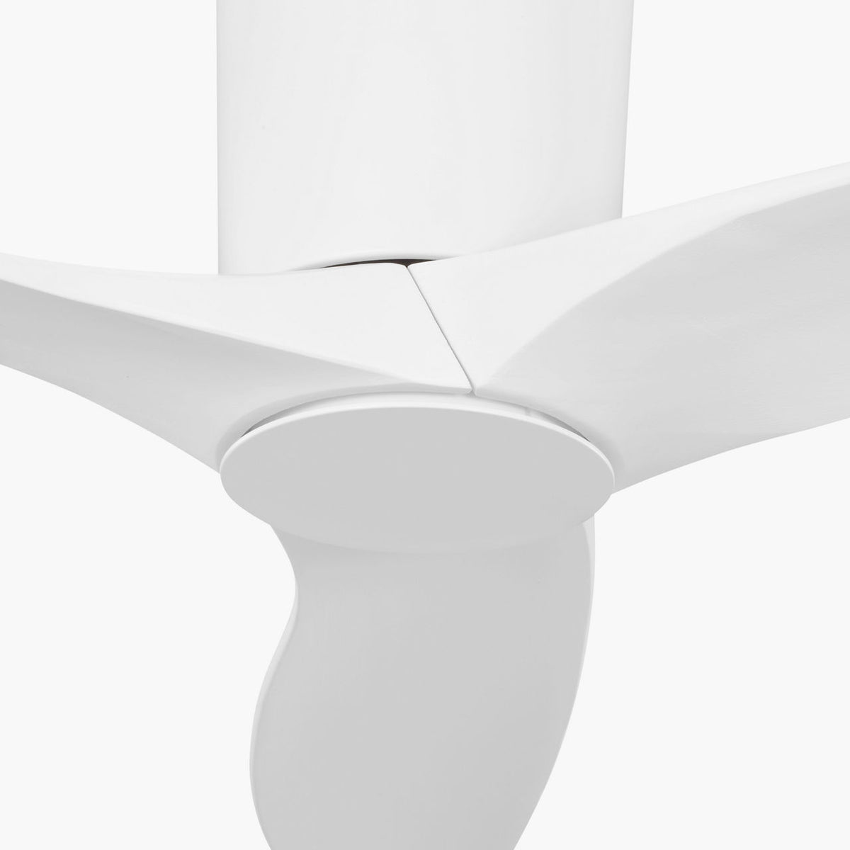 Seyra Smart 52" Hugger Led Ceiling Fan