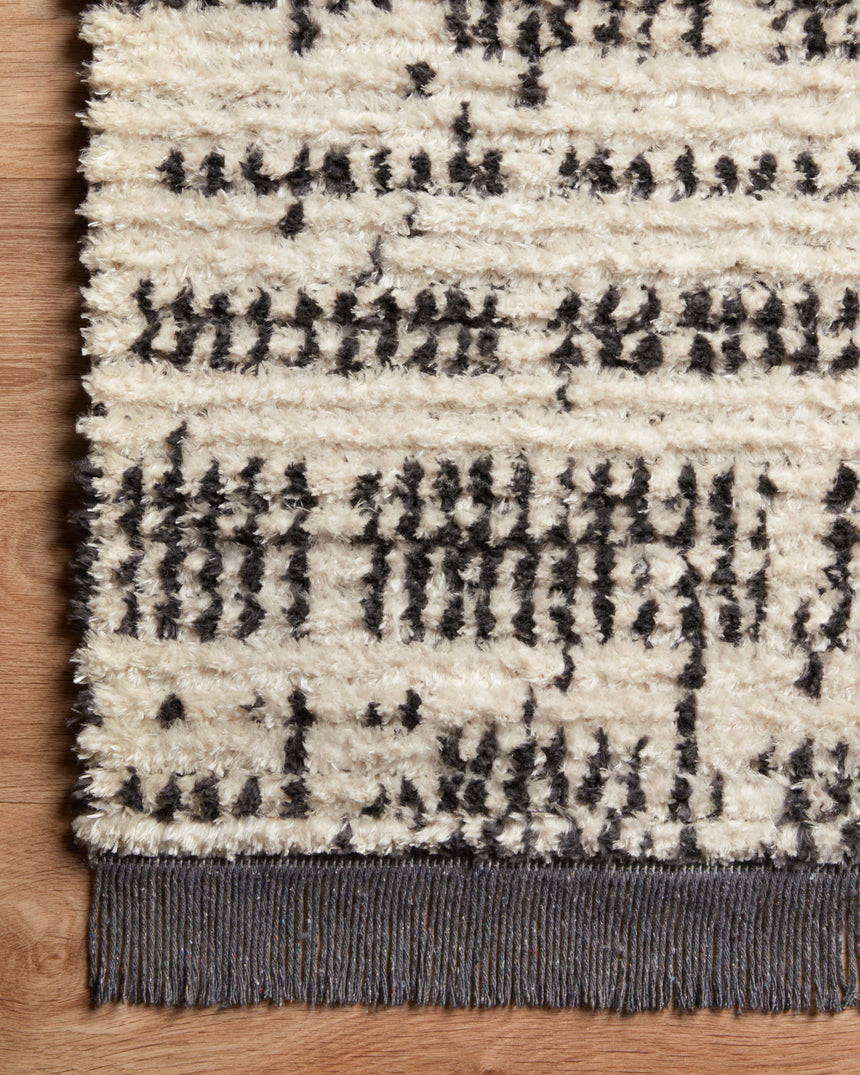 Alice Rug 02