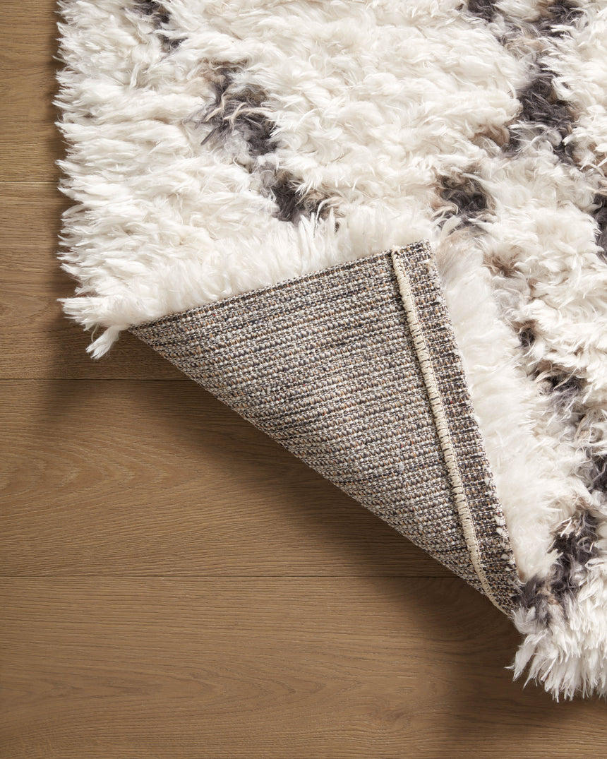 Amira Rug 02 | Ivory / Bark