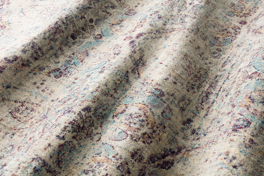 Anastasia Rug 05 | Silver / Plum