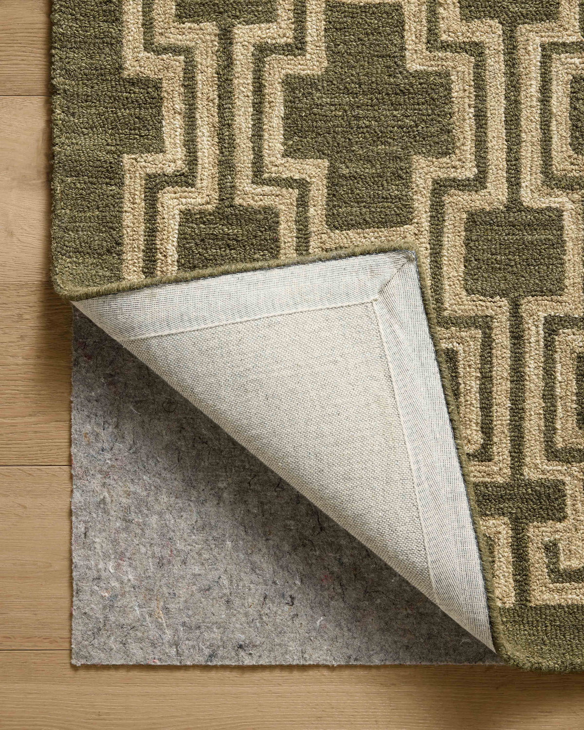 Barrow Rug 02