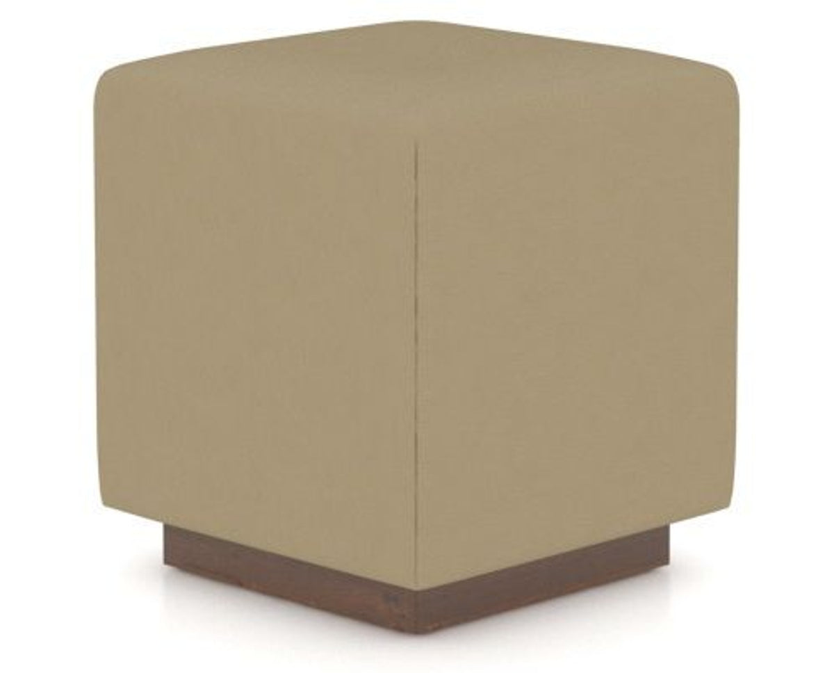 Canadel Loft Upholstered Bench 5169 in XY Faux Leather and 19 Cognac Washed, three-quarter view