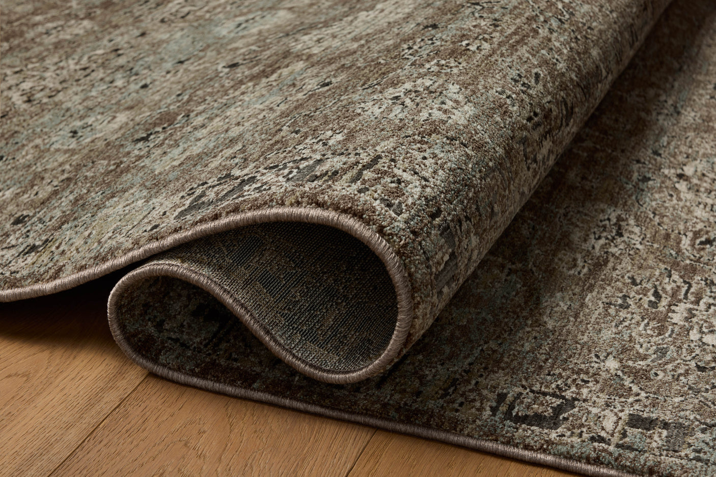 Briar Rug 06