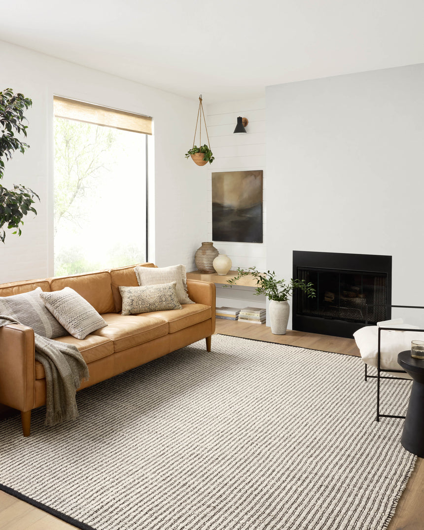 Colton Rug 02 | Ivory / Black