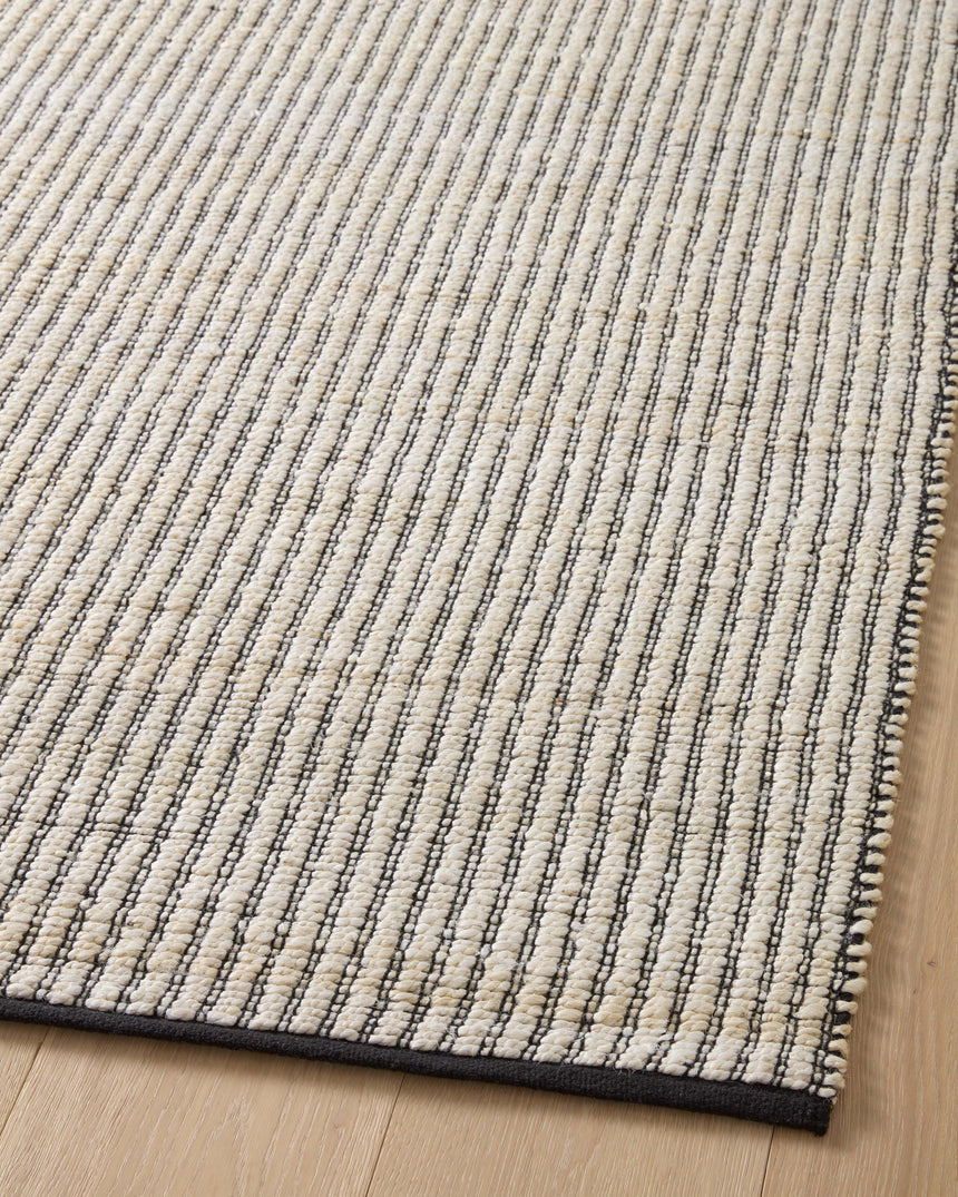 Colton Rug 02 | Ivory / Black
