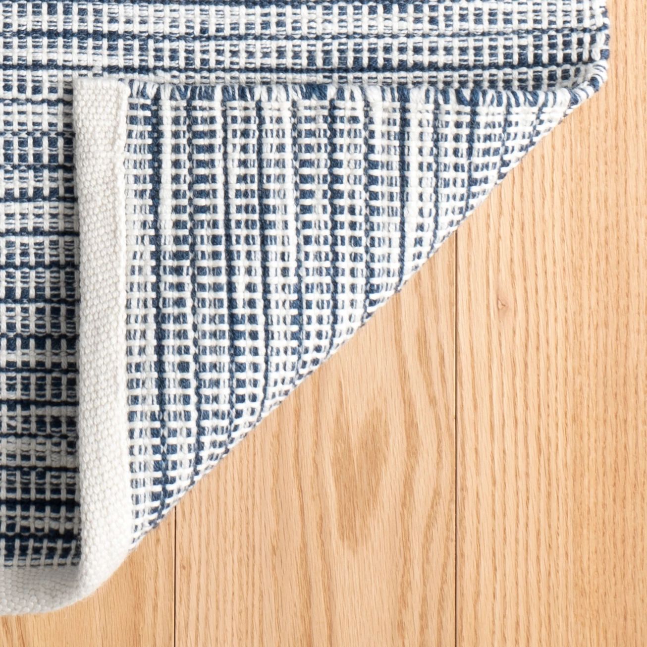 Tideline Handwoven Indoor/Outdoor Rug