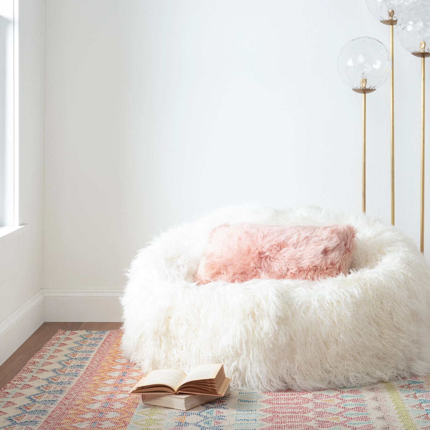 Stony Brook Hand Loom Knotted Cotton Rug