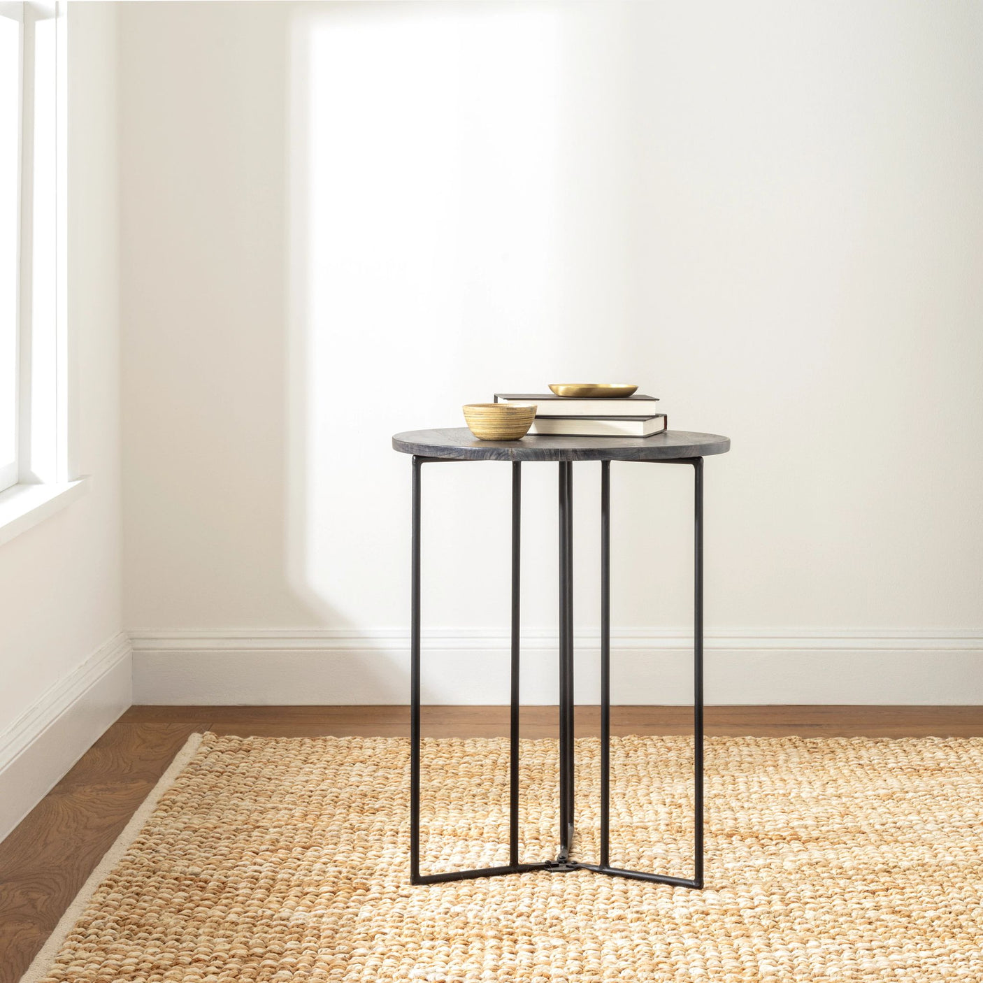 Meghan Handwoven Jute Rug