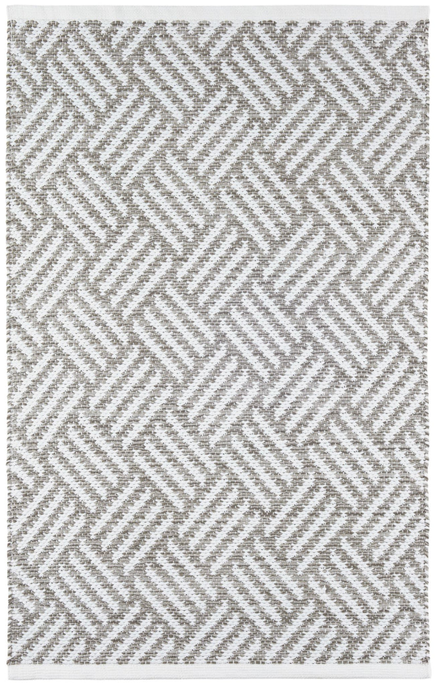 Crisscross Handwoven Indoor/Outdoor Rug