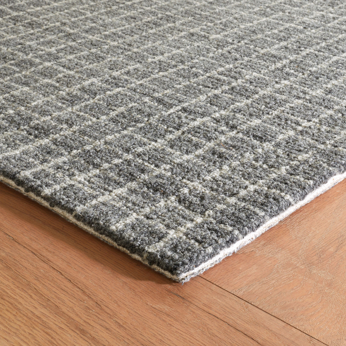Conall Hand Micro Hooked Wool Rug