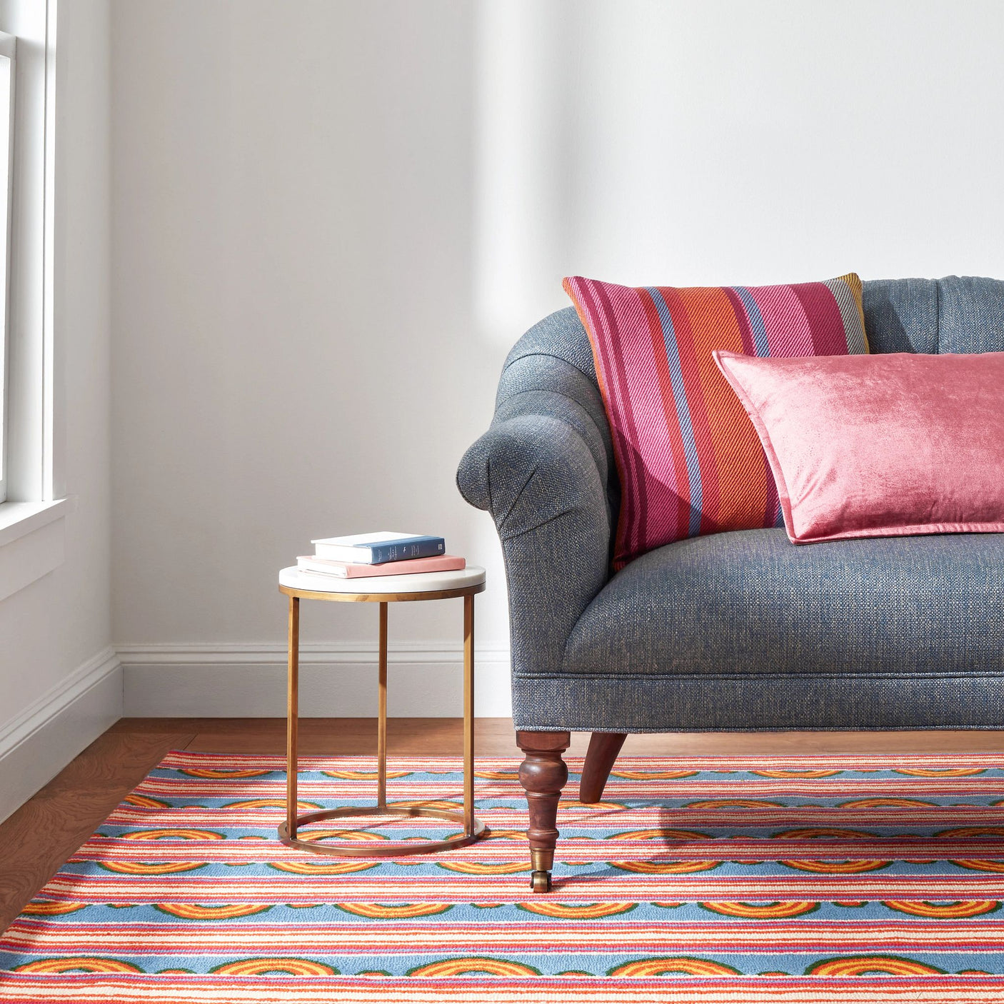 Button Hand Micro Hooked Wool Rug