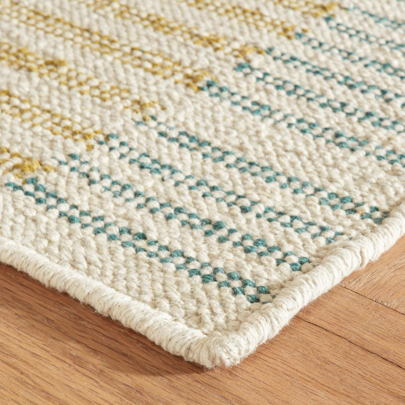 Gemma Hand Loom Knotted Cotton Rug