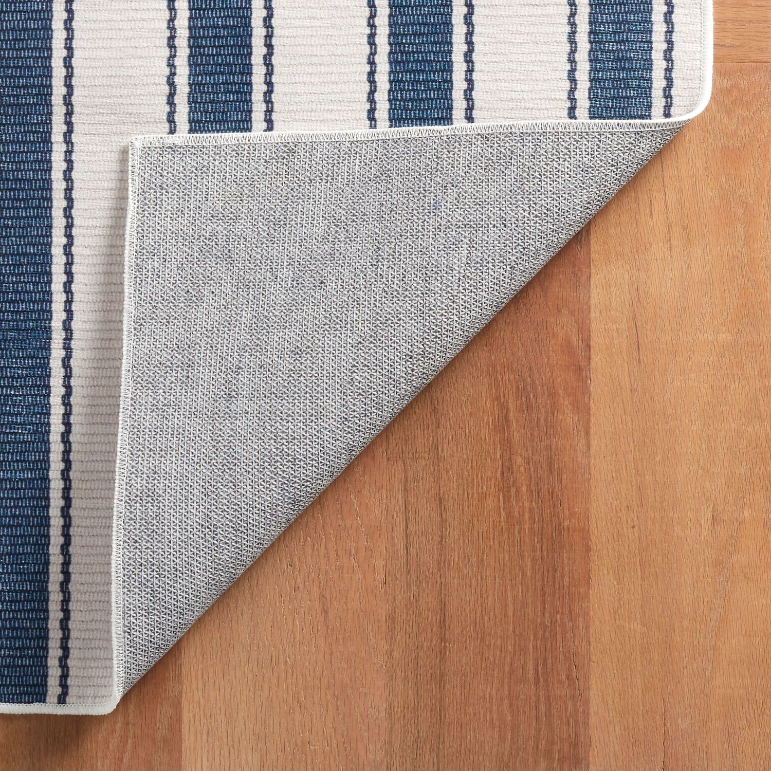 Awning Stripe Machine Washable Rug