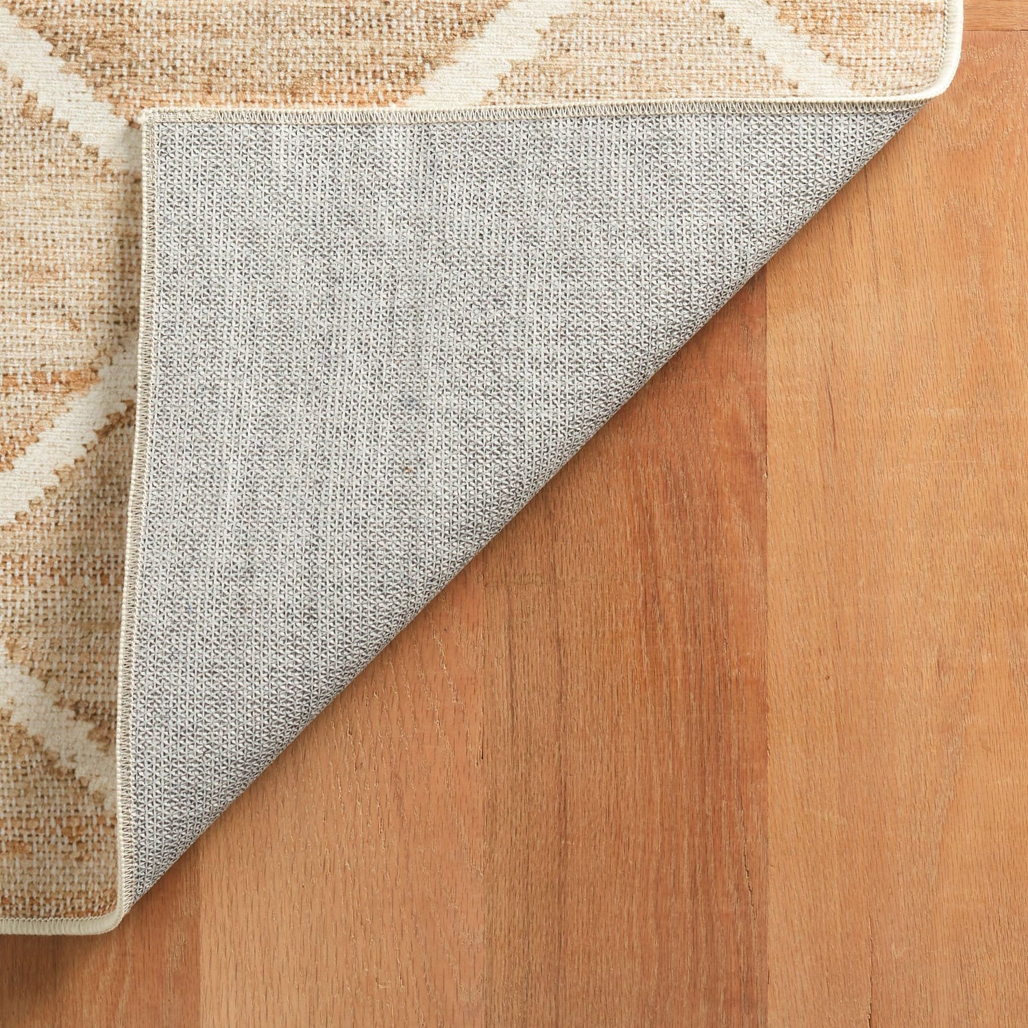 Kali Machine Washable Rug