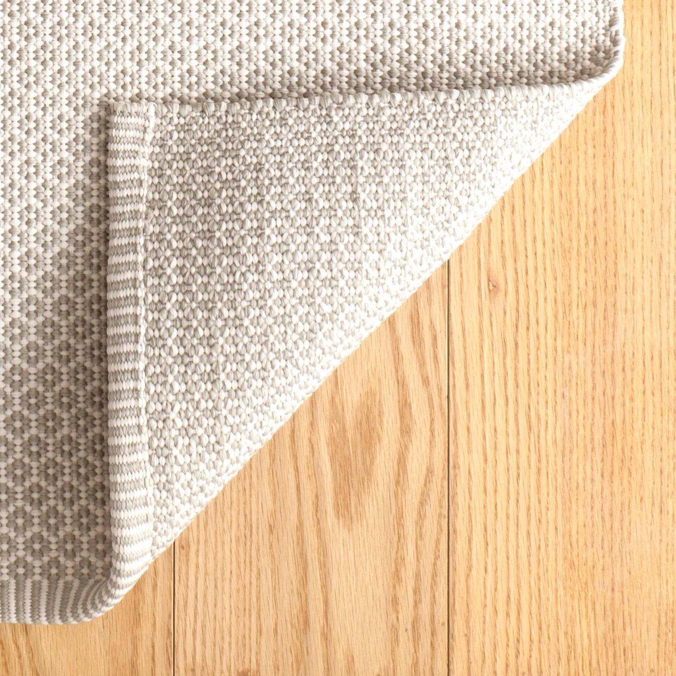 Finn Handwoven Indoor/Outdoor Rug