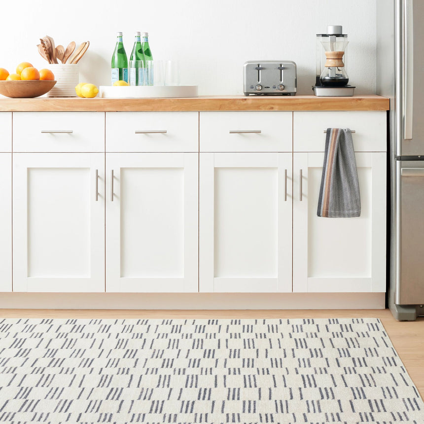 Leni Machine Washable Rug
