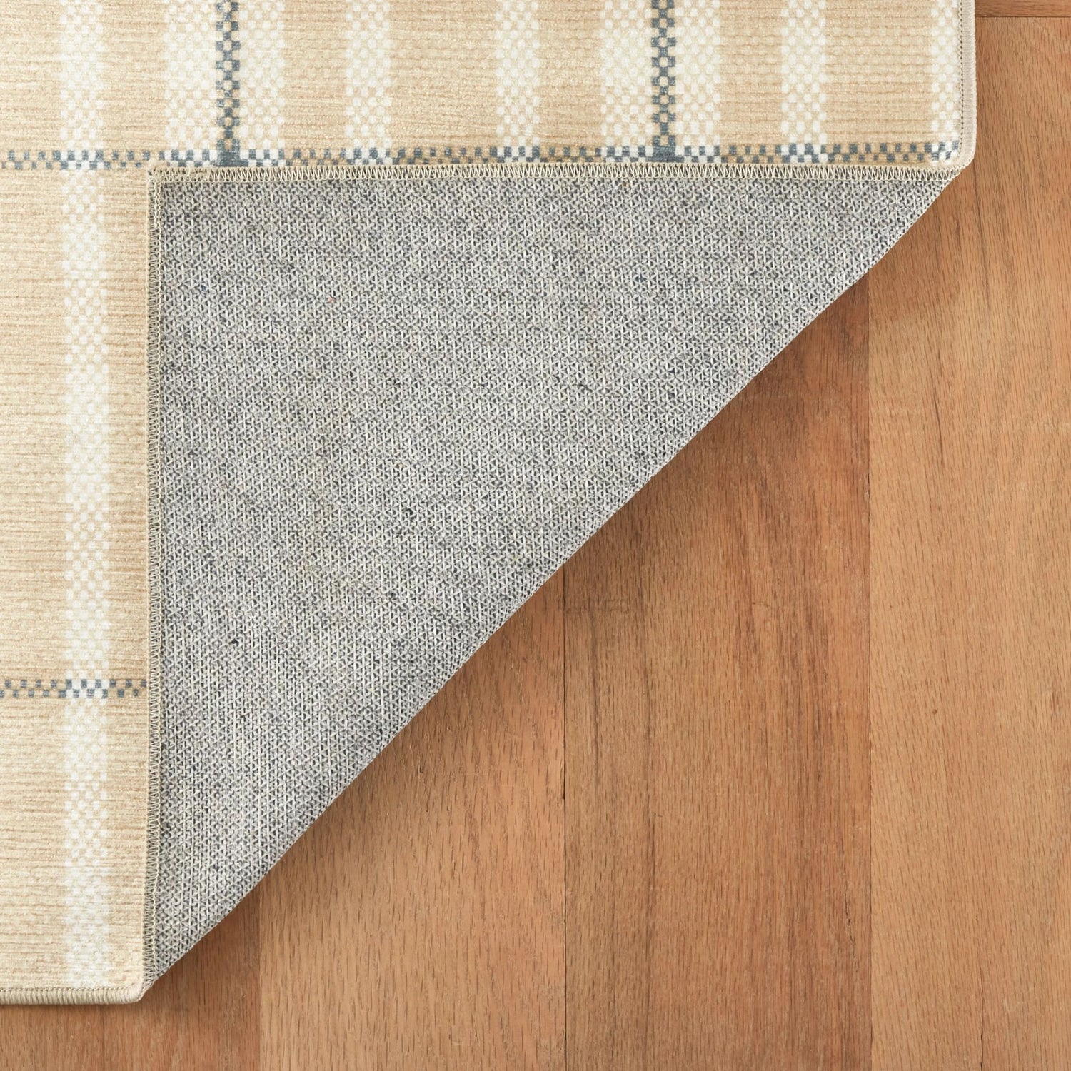 Hallie Plaid Machine Washable Rug
