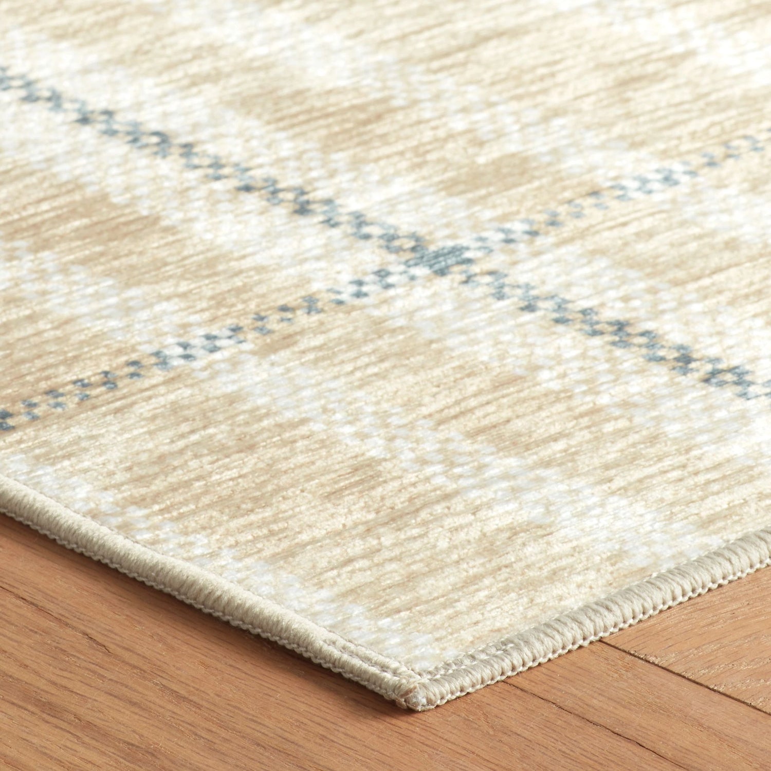 Hallie Plaid Machine Washable Rug
