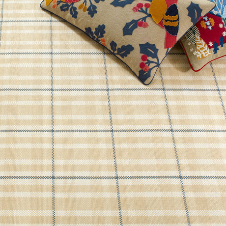 Hallie Plaid Machine Washable Rug