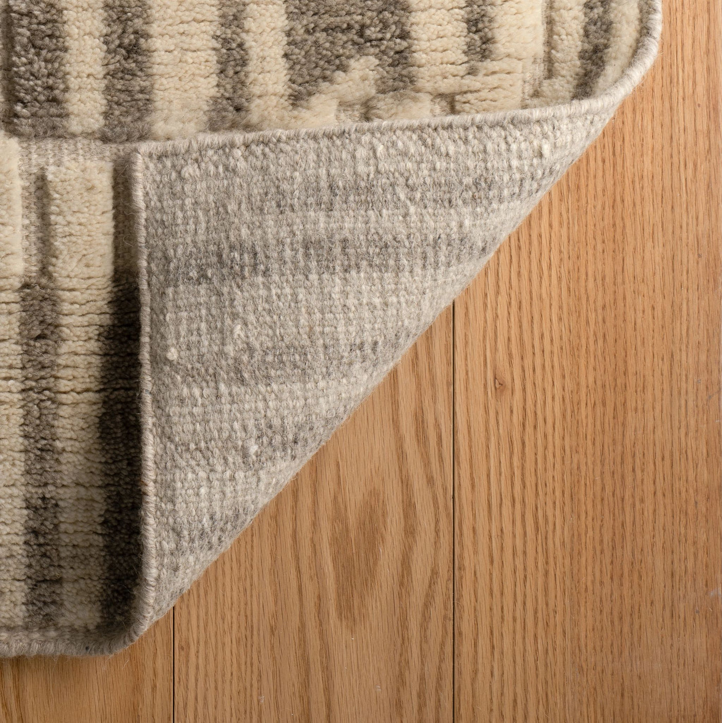 Hicks Hand Knotted Wool Rug