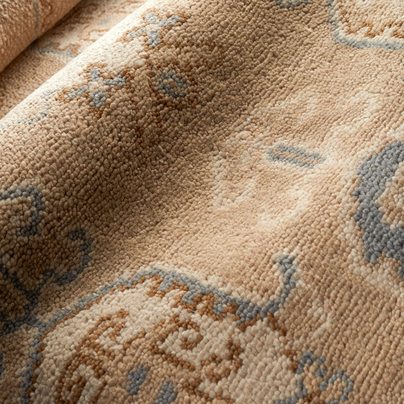 Ashby Hand Knotted Wool Rug