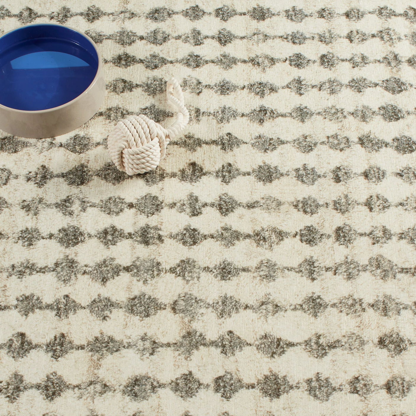 Izzy Machine Washable Rug