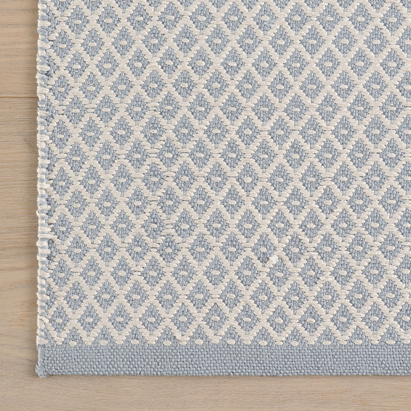 Riviera Handwoven Indoor/Outdoor Rug