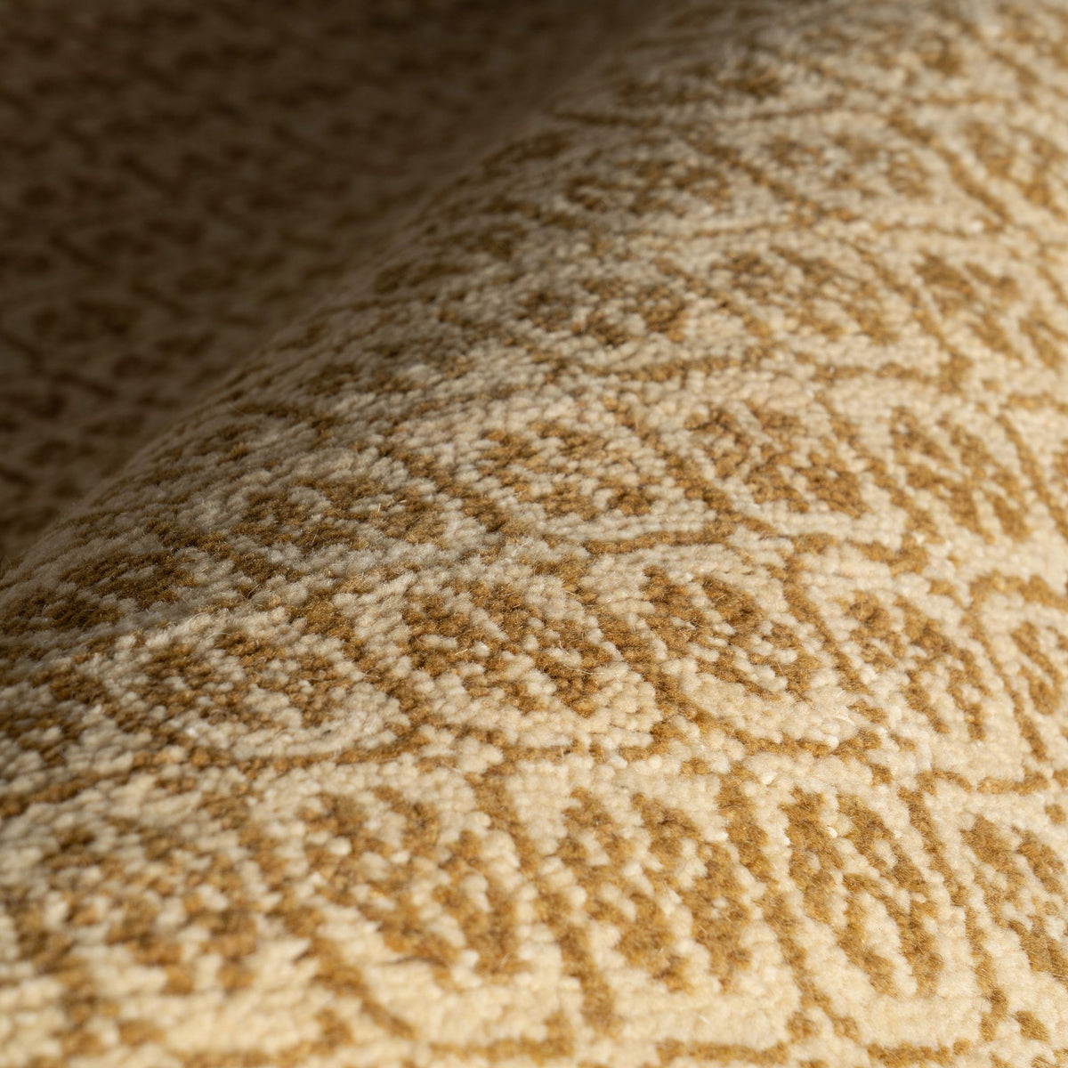 Tullie Hand Knotted Wool Rug