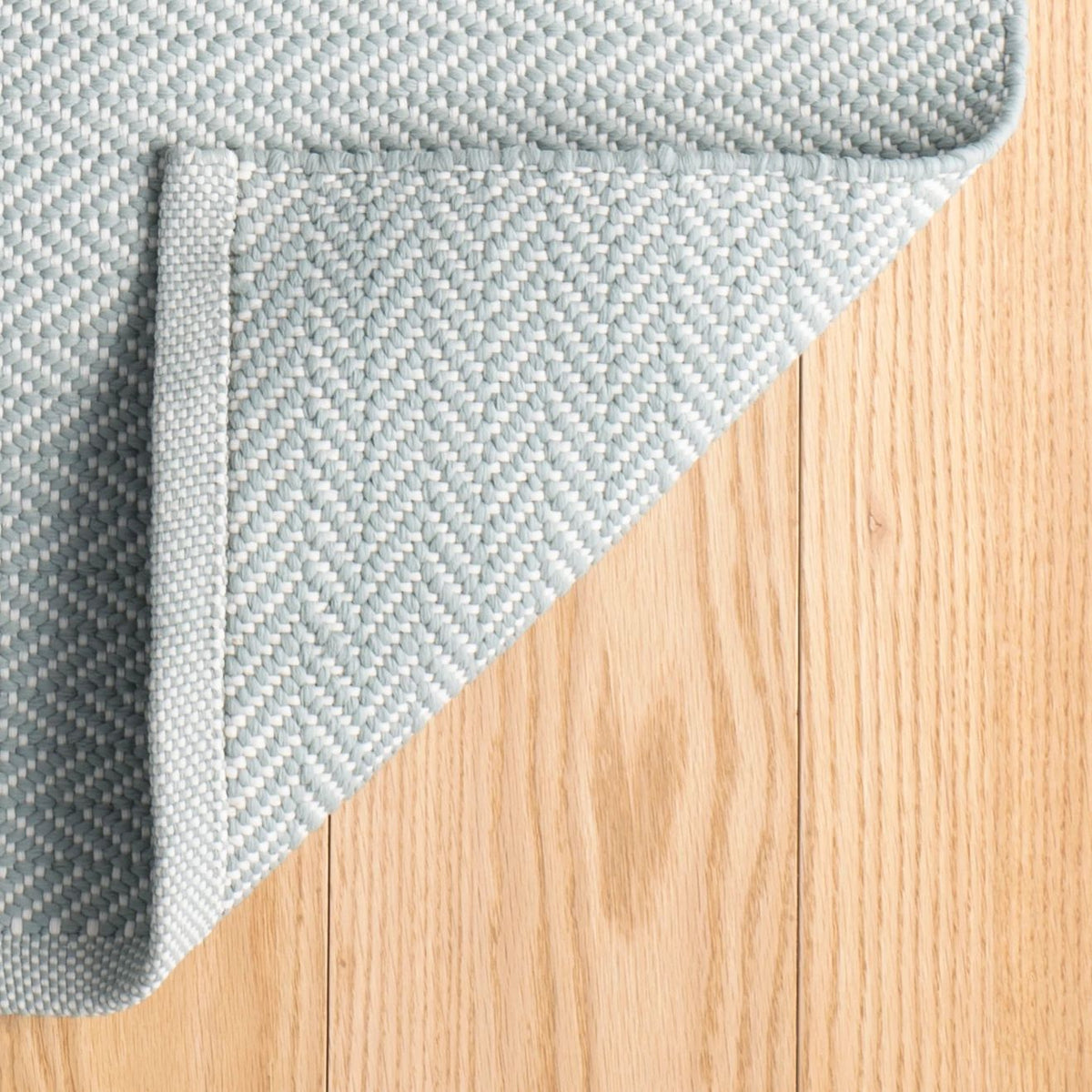 Herringbone Handwoven Indoor/Outdoor Rug