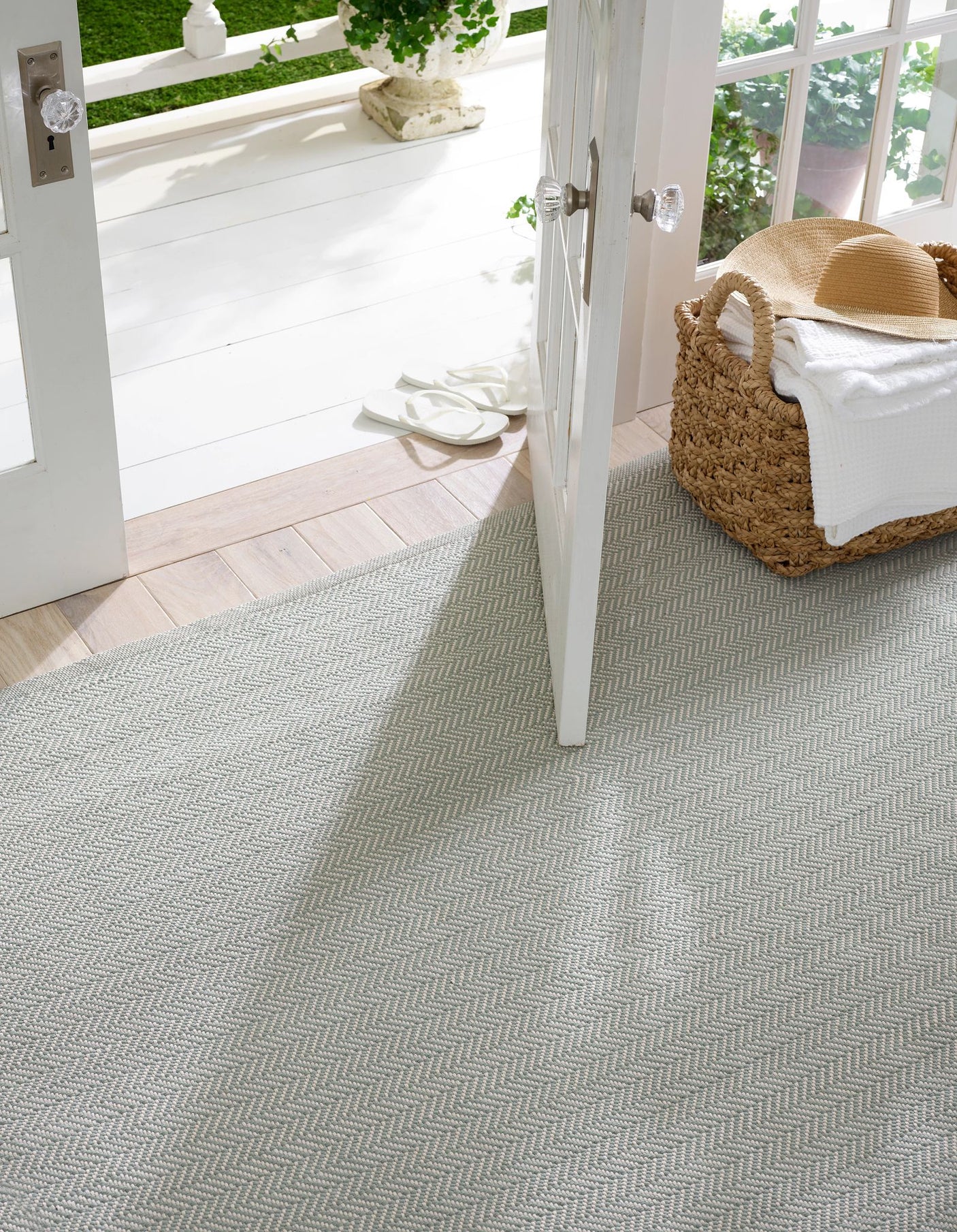 Herringbone Handwoven Indoor/Outdoor Rug