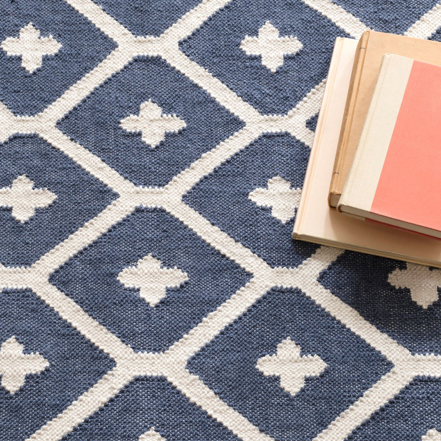 Elizabeth Handwoven Indoor/Outdoor Rug