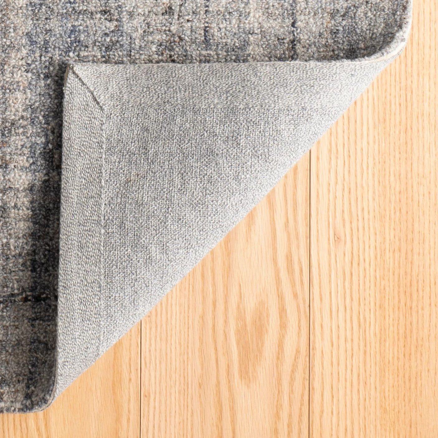 Harris Hand Micro Hooked Wool Rug