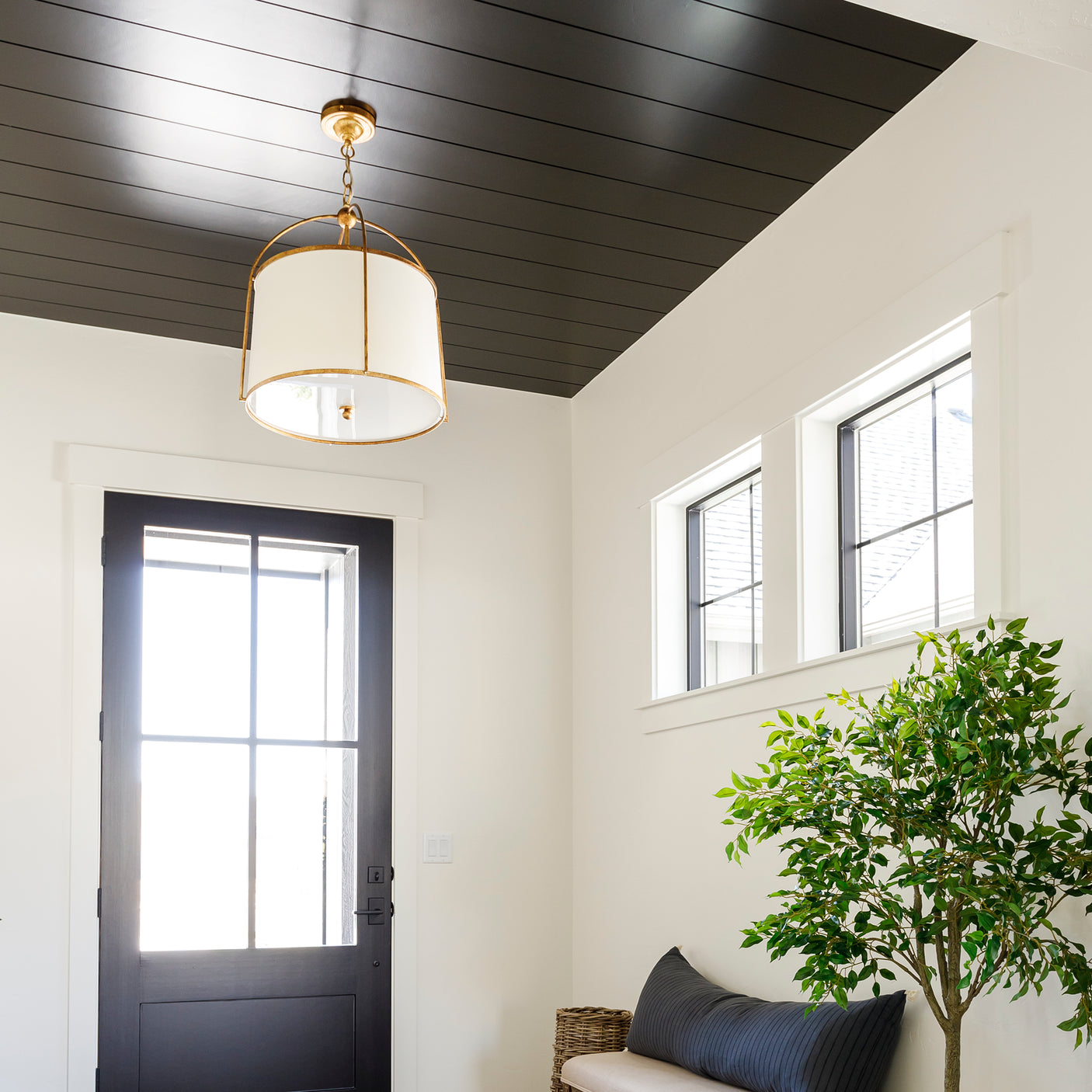 Stonington Medium Hanging Shade