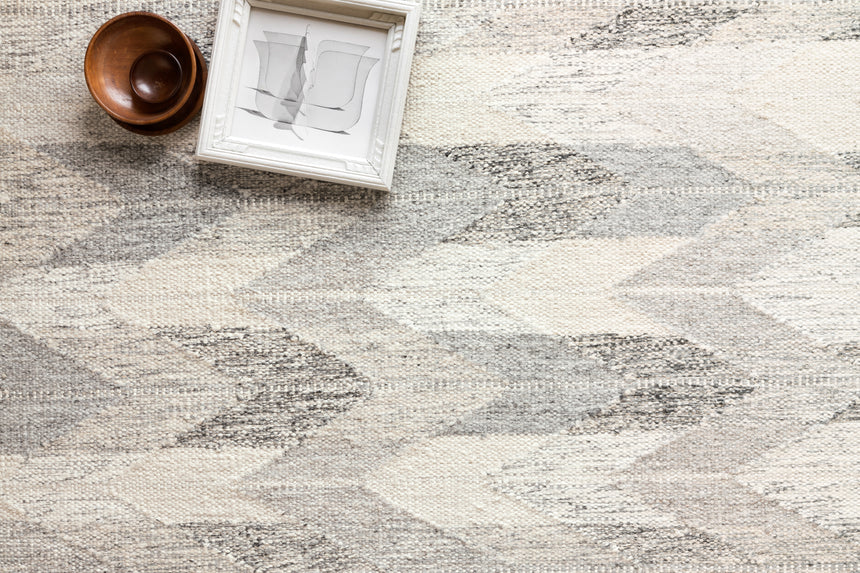 Evelina Rug 02 | Pewter / Silver