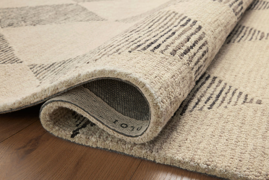Francis Rug 01 | Beige / Charcoal