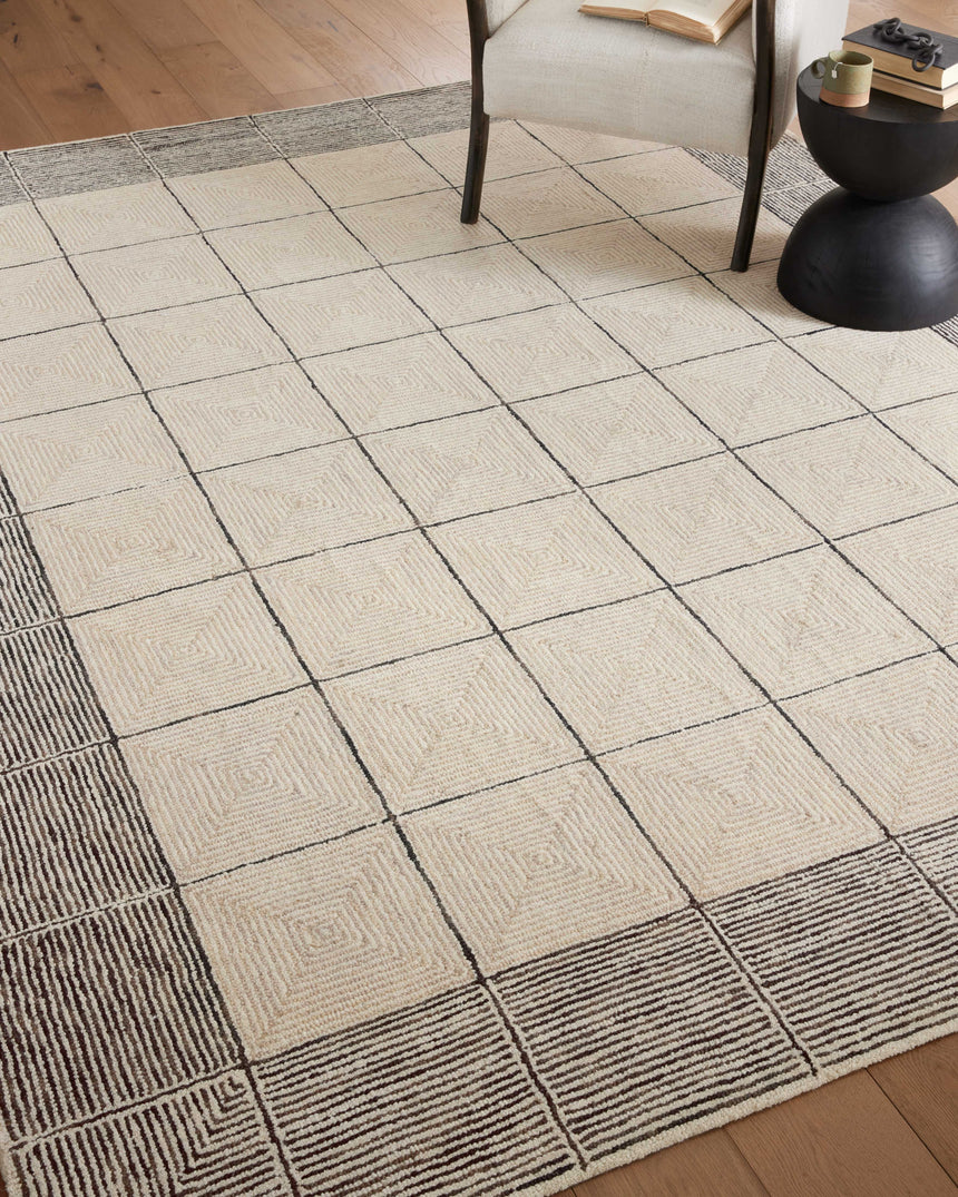 Francis Rug 02 | Cream / Black