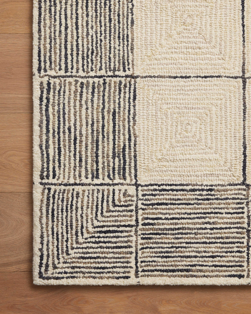 Francis Rug 02 | Cream / Black