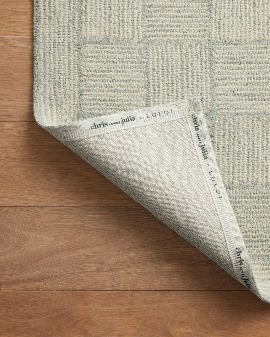 Francis Rug 03 | Silver / Sky