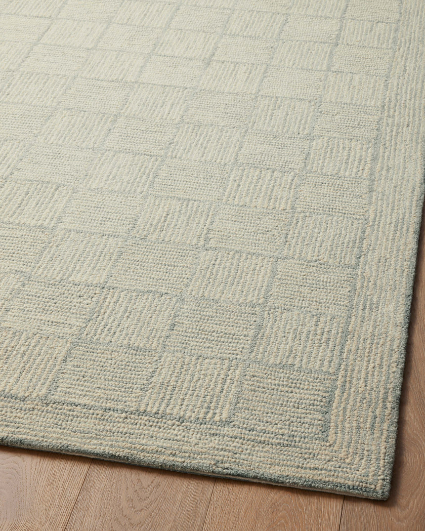 Francis Rug 03 | Silver / Sky