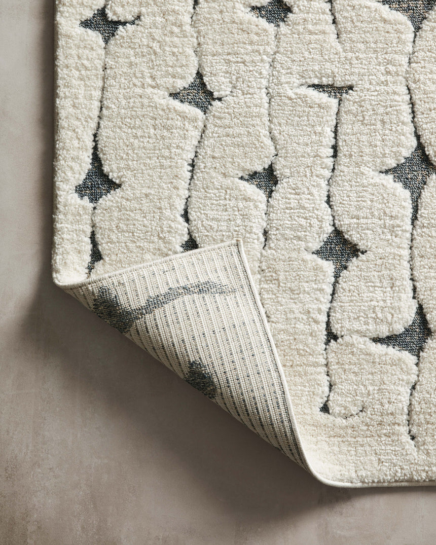 Hagen Rug 04 | White / Navy