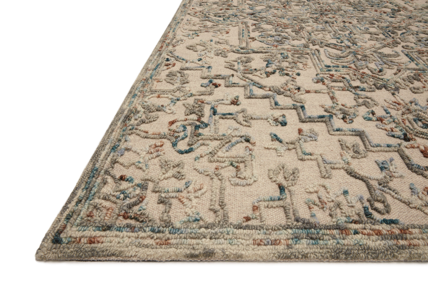 Halle Rug 01