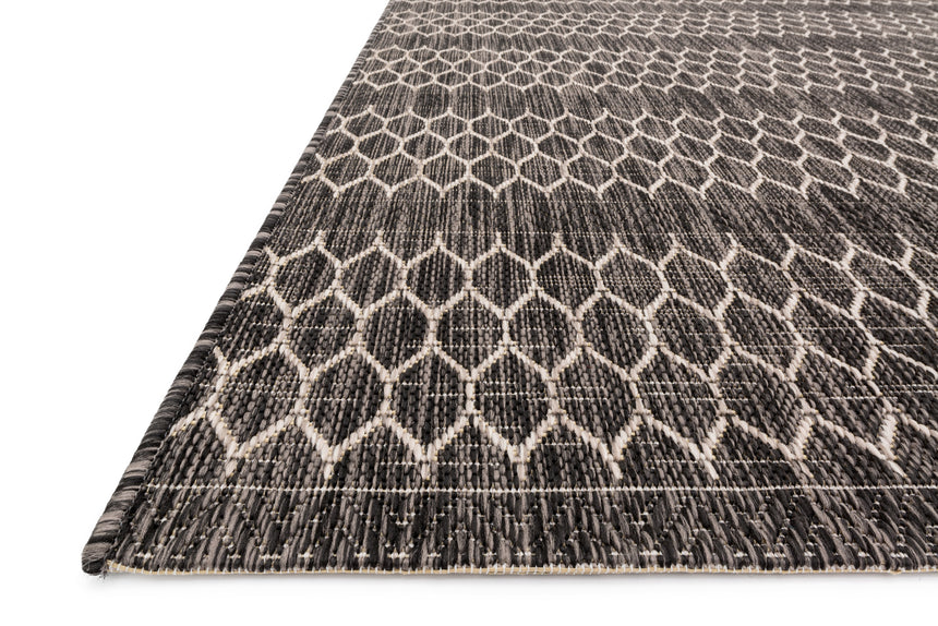 Isle Rug 01 | Black / Grey