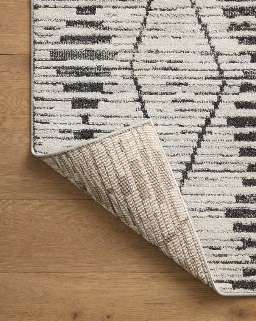 Kamala Rug 02 | Charcoal / Dove