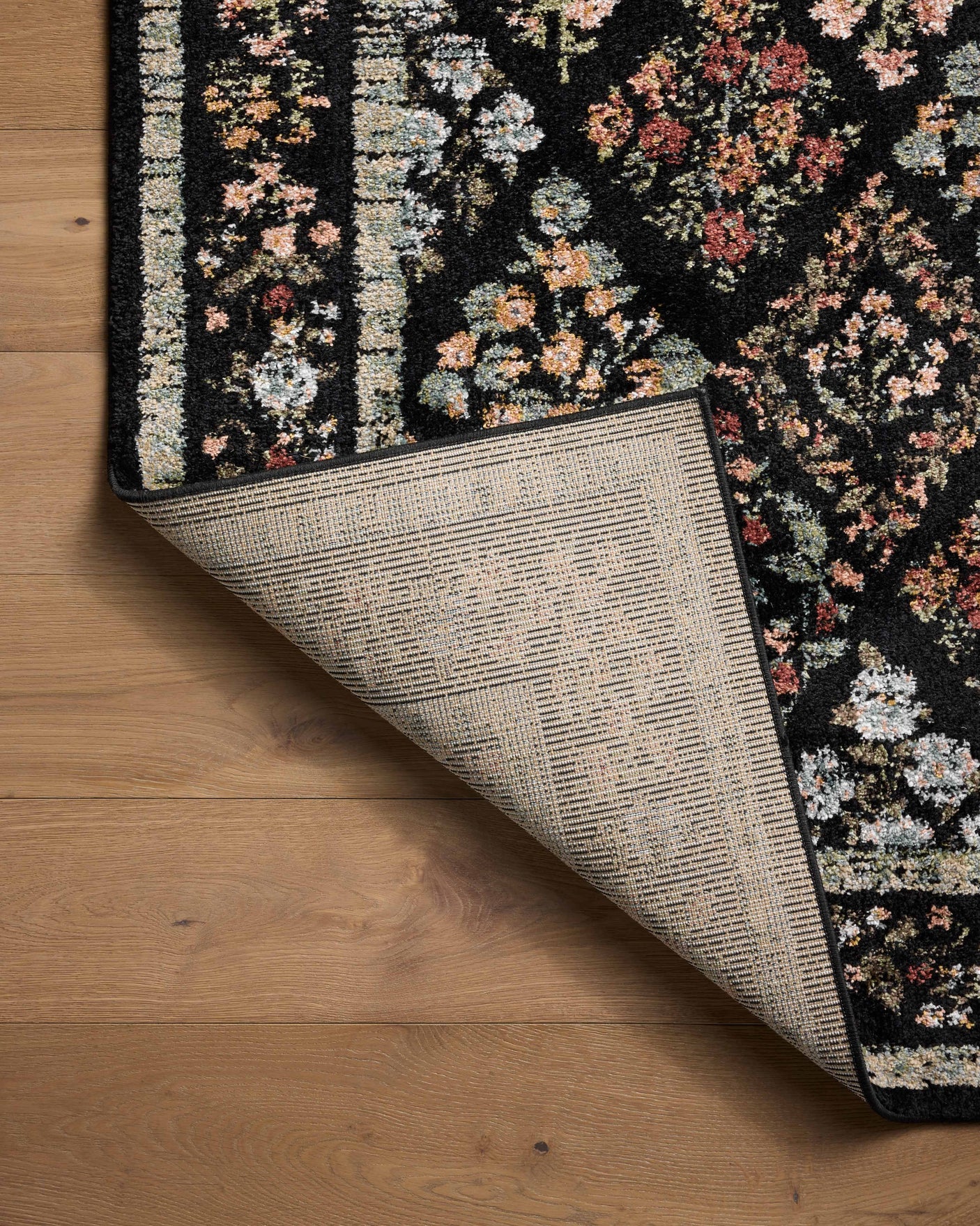 Laurel Rug 04
