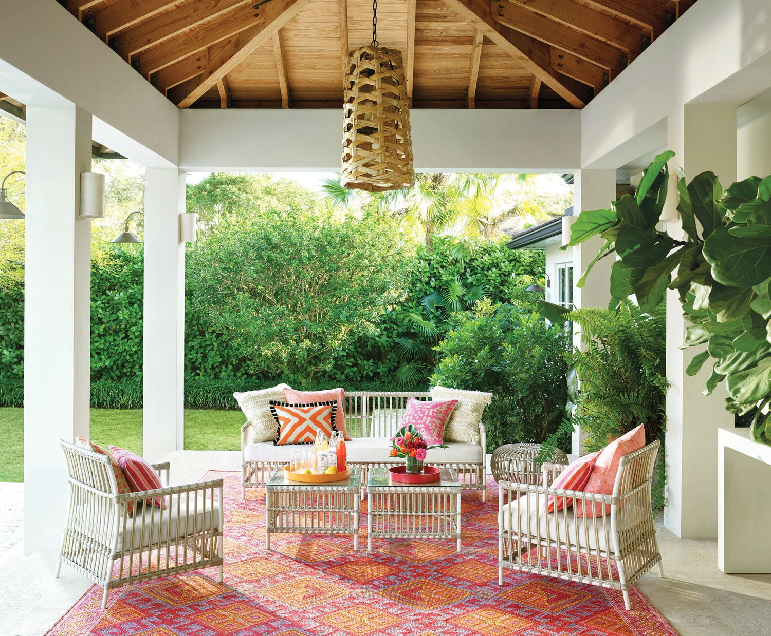Valencia Kilim Handwoven Indoor/Outdoor Rug