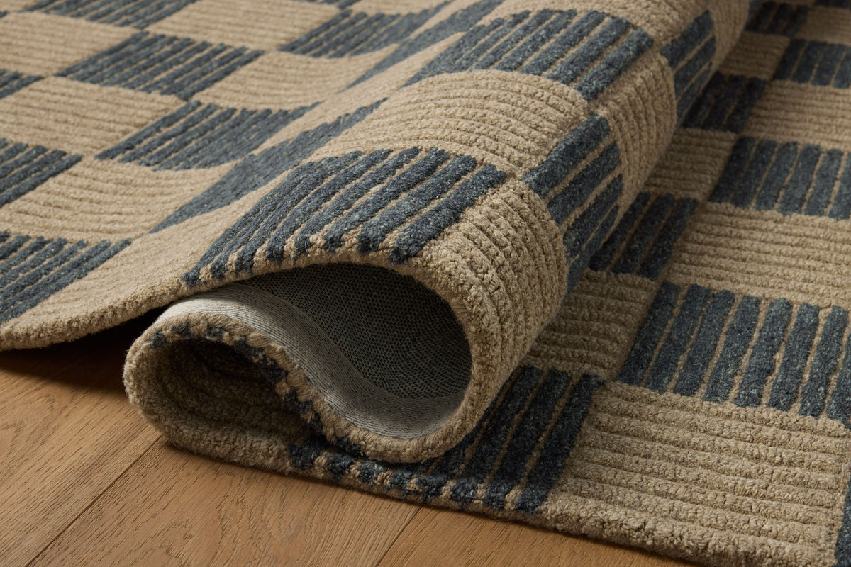 Madi Rug 04