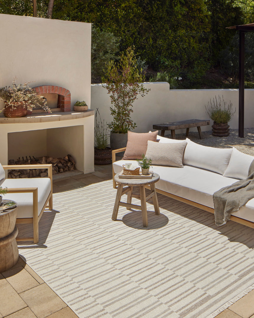 Malibu Rug 03 | Ivory / Dove